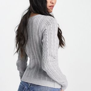 Holister womens size Medium sweater cable Wool New without tags